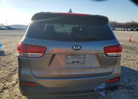 2017 Kia Sorento Lx z USA, uszkodzony, nr VIN 5XYPG4A32HG273246